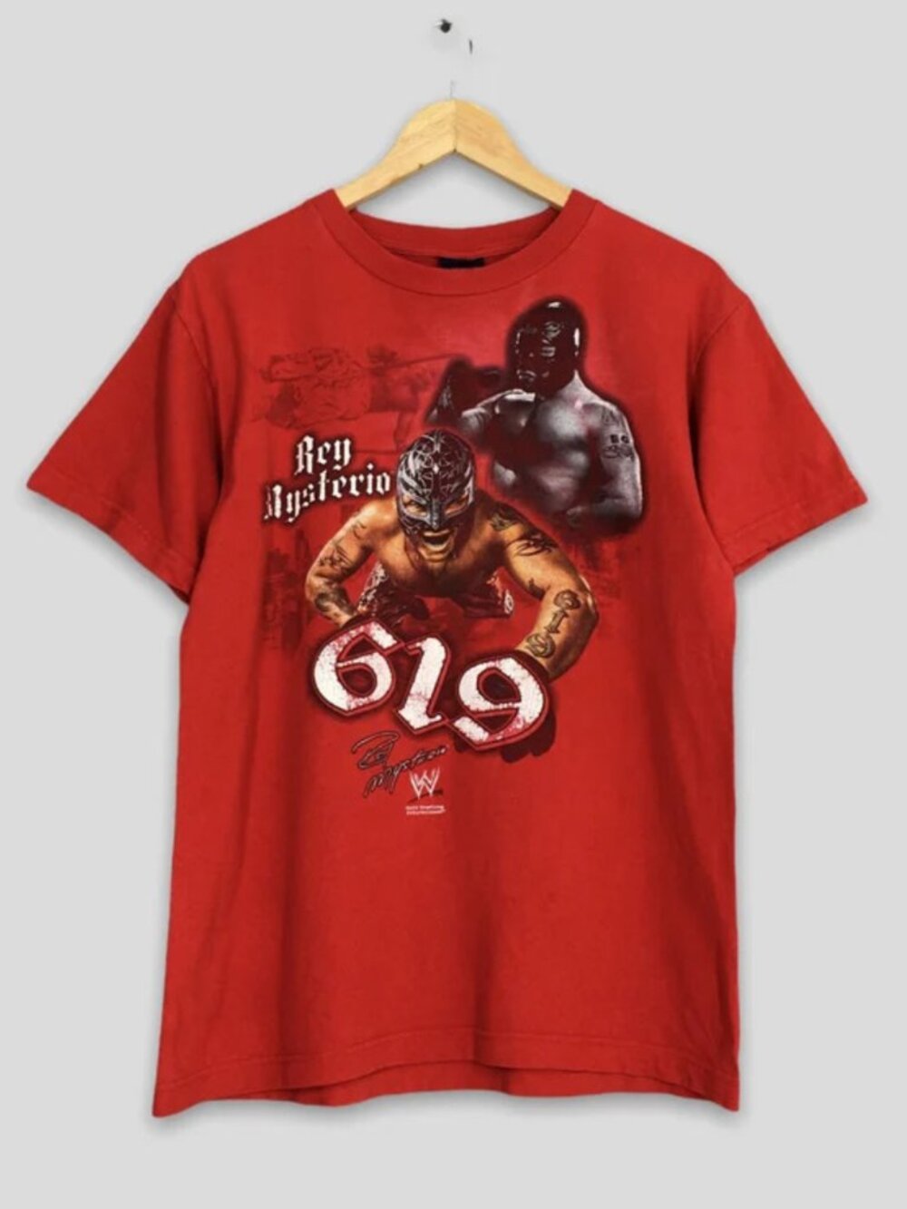 Gildan Antique cherry Red Rey Graphic Tee